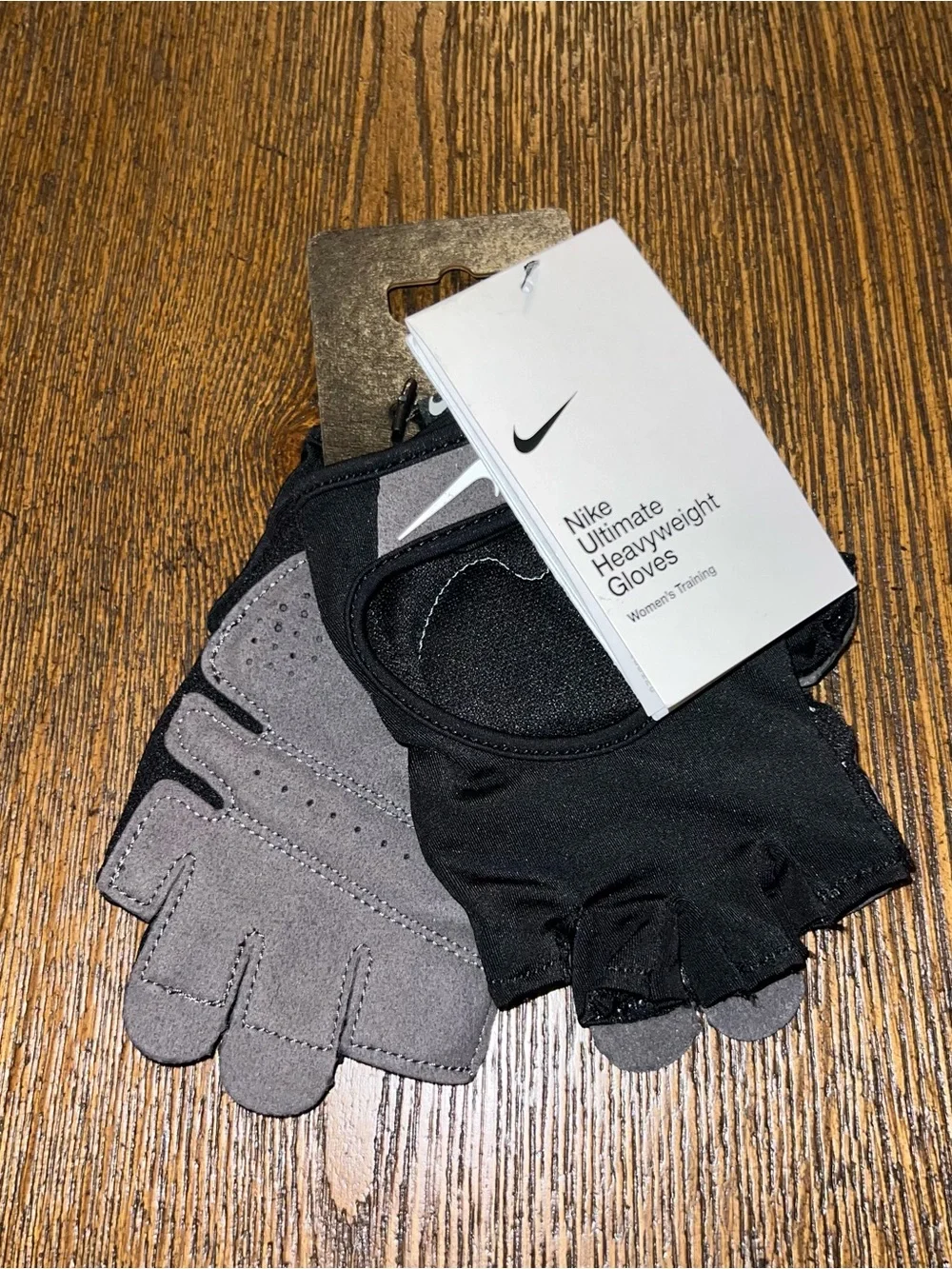 Nike Ultimate Weightlifting Gloves Nike Large Women